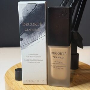 Decorte • Zen Wear Multi-Proof Foundation • W62 • Ultra Longwear • 1oz 30ml •NEW